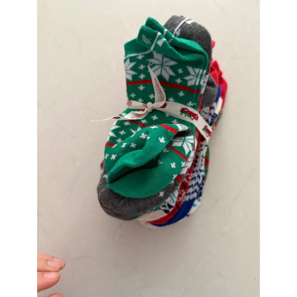 Holiday Christmas Ankle Socks Bundle Multi Color Fair Isle Snowflake Patterns